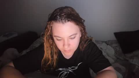 appleyummybuns online show from July 2, 2:45 am