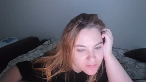 appleyummybuns online show from July 2, 11:22 am
