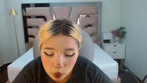 april__bunny online show from July 28, 5:52 pm