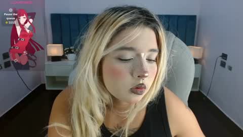 april__bunny online show from August 14, 10:35 pm