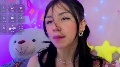 april_bennett online show from August 4, 1:41 pm