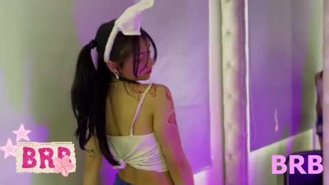 april_bennett online show from August 4, 4:59 pm