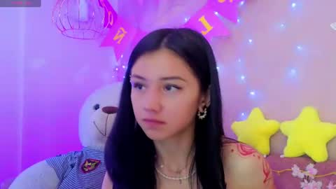 april_bennett online show from August 10, 1:23 pm
