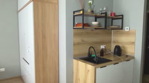 april_moon_s online show from August 7, 4:51 pm