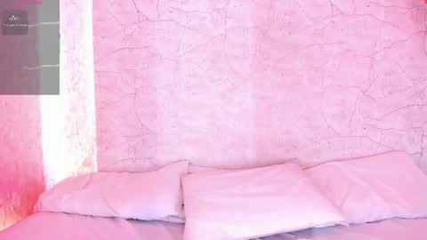 April online show from August 14, 1:26 pm