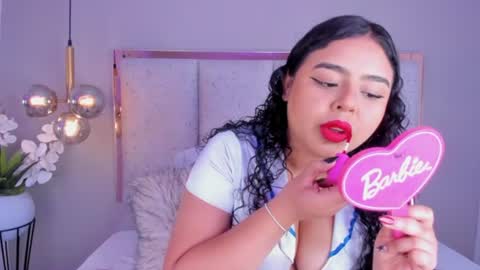 April online show from August 7, 4:40 pm