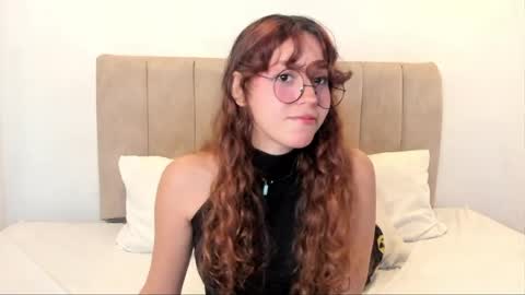 april online show from August 14, 9:29 pm
