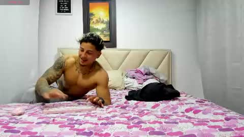 AA online show from July 16, 2:23 am