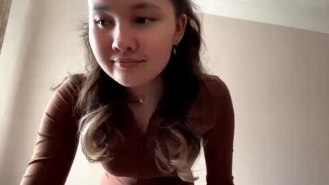 aracelypeaker online show from April 28, 11:43 am