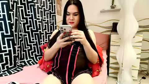arcie557797 online show from August 6, 2:43 am