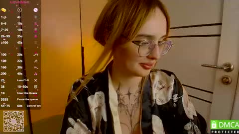 Nikki online show from August 15, 12:36 am