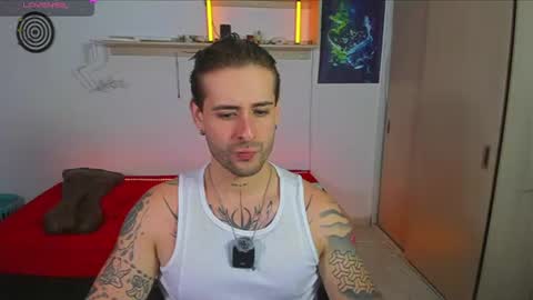 ares_blue online show from July 28, 11:49 am