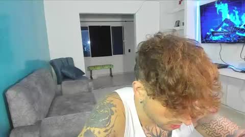 ares_blue online show from August 18, 1:55 am