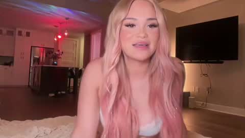  Ari online show from July 13, 5:03 am