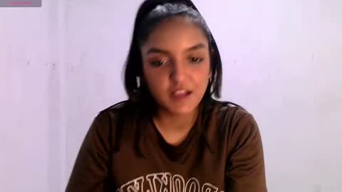 Bella online show from August 8, 9:53 am