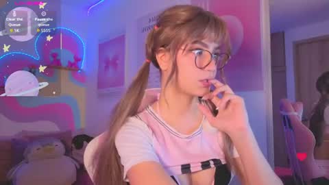 ari_blis online show from July 15, 1:17 am