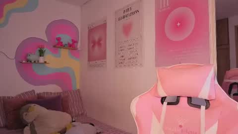 ari_blis online show from August 12, 1:41 am