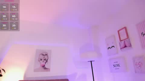 ari_es online show from August 13, 3:15 pm