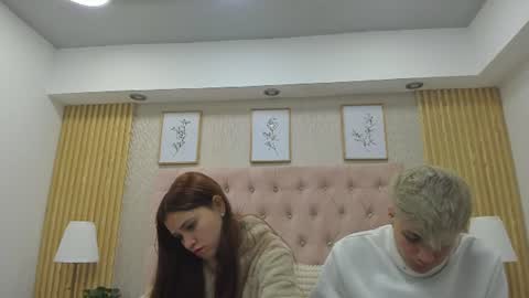 ari_stonne online show from August 14, 2:32 pm