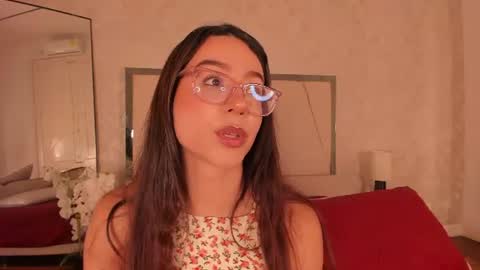 Ari Wilde online show from August 12, 1:24 pm