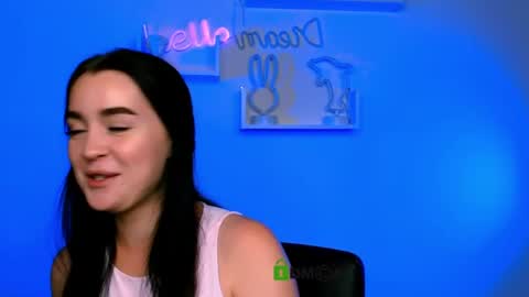 Aria online show from August 3, 12:39 am