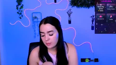 Aria online show from August 5, 1:47 am