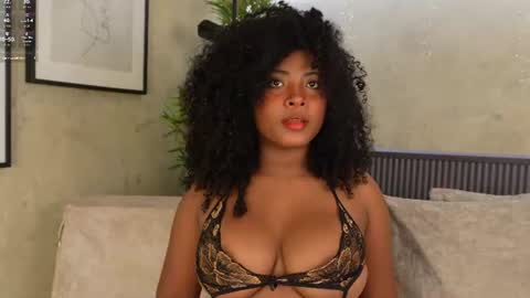   Aria Marin online show from August 31, 8:31 pm