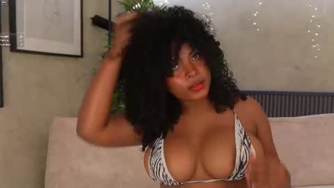   Aria Marin online show from September 9, 9:27 pm