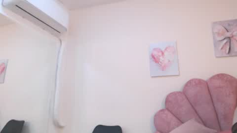 aria_martiin online show from August 7, 6:08 pm