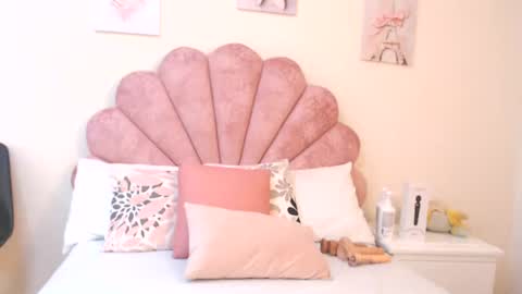 aria_martiin online show from August 8, 4:29 pm