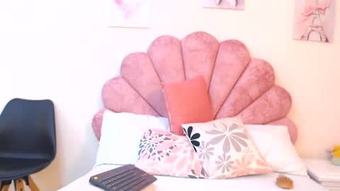aria_martiin online show from August 10, 2:29 pm
