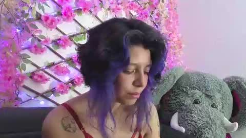 aria_silk online show from August 14, 11:41 pm