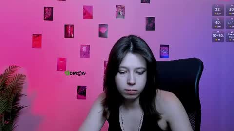 aria_wild_ online show from August 13, 7:50 pm