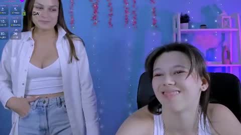 aria_wild_ online show from August 14, 7:06 pm