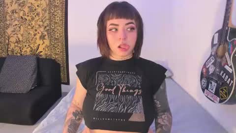 Aria and Orien online show from July 15, 7:59 pm