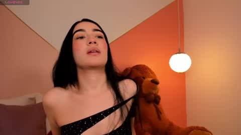 ariabliss18 online show from August 13, 1:25 pm