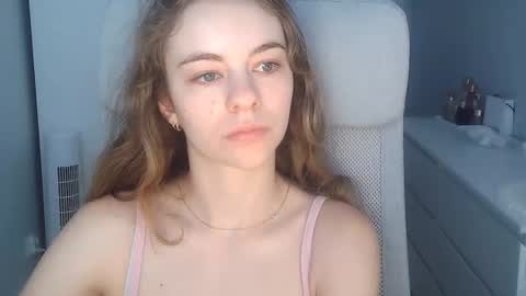AriaCreazy online show from July 30, 6:21 am