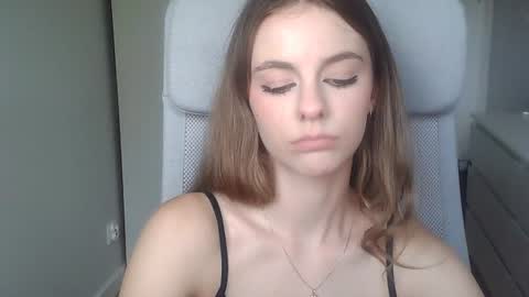 AriaCreazy online show from August 11, 3:36 pm