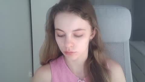AriaCreazy online show from August 17, 6:18 am