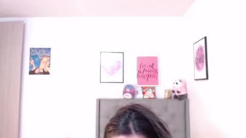 Ari online show from July 28, 7:14 am