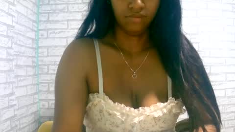 ariah13 online show from August 11, 2:13 am