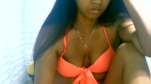 ariah13 online show from August 15, 5:28 pm
