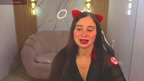 ariana18_b online show from August 10, 8:10 pm