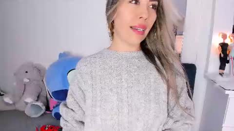 ariana_belucci online show from July 19, 7:38 pm