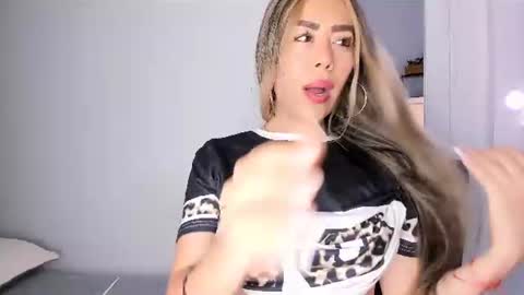 ariana_belucci online show from August 12, 1:52 am