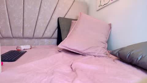 Sofia online show from August 7, 10:21 pm