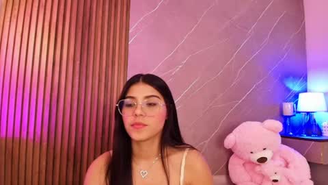 Ariana online show from August 6, 5:56 pm