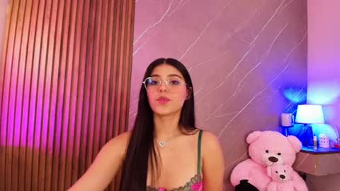 Ariana online show from August 8, 12:27 pm