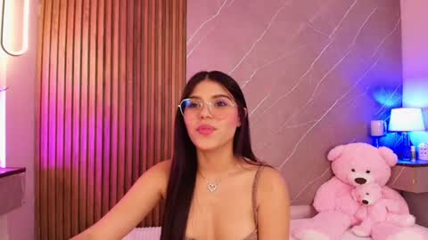 Ariana online show from August 14, 5:38 pm