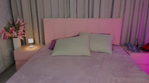 Ariana online show from July 20, 11:30 pm